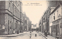 FRANCE - 60 - Grandvilliers - L'Hôtel De Ville - La Halle Au Blé - Carte Postale Ancienne - Grandvilliers