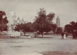 Noirmoutier * Place Du Château * Villageois * Photo Ancienne Circa 1901 Format 11x7.8cm - Noirmoutier