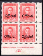 New Zealand 1938-51 1½d Scarlet Official Corner Marginal Plate Block Of 4 Unmounted Mint (top 2 Lightly Hinged). - Ongebruikt