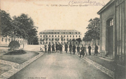 Laval * Intérieur De La Caserne Schneider * Militaires 124ème Régiment D'infanterie * Militaria - Laval