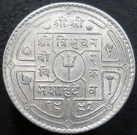 Nepal - 1 Rupia 1949 (VS1992) - KM# 723 - Nepal