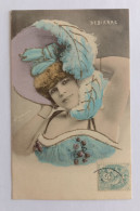 Artiste Debierre Femme Au Chapeau à Plumes (Strass) - O. Geriau Ou O. Gerian Photographe - Artisti