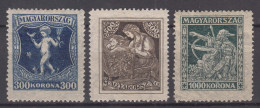 Hungary 1924 Mi#380-382 Mint Hinged - Neufs