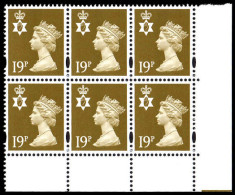 Northern Ireland 1993-2000 19p Bistre Photo Harrison Elliptical Perf. Block Of 6 Unmounted Mint.  - Northern Ireland