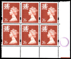 Wales 1997-98 26p Chestnut Without P Block Of 6 Unmounted Mint. - Pays De Galles