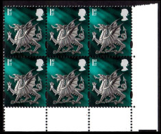 Wales 1999-2002 (1st) Gravure Pictorial Block Of 6 Unmounted Mint. - Wales