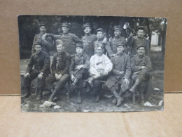 LA BRACONNE ? (16) Carte Photo Groupe De Militaires Du 63ème Régiment D'infanterie De Limoges - Altri & Non Classificati