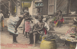 Dahomey African Mother Breast Feeding Old Postcard Please Read - Non Classés