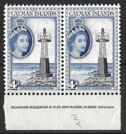 CAYMAN Is...QUEEN ELIZABETH II...(1952-22..)...."1953..".....4d X PAIR....IMPRINT....H356..SG155......MNH... - Cayman Islands