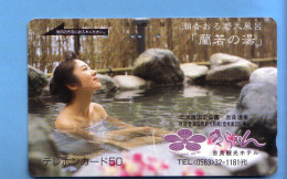 Japan Telefonkarte Japon Télécarte Phonecard -  Girl Femme Women Frau - Personajes