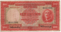 MOZAMBIQUE  100 Escudos  P107   Dated 24.7.1958   (  Aires De Ornelas + Entrance To Fort São Sebastião St  Back ) - Mozambico