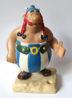 FIGURINE HEIMOG 1982 PAPERMATE ASTERIX - OBELIX Socle Pierre PORTE STYLO (4) - Asterix & Obelix