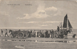 4903 2 Katwijk Aan Zee, Vischafslag. 1911. (Achterkant Is Losgelaten.)  - Katwijk (aan Zee)