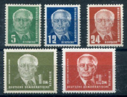 DDR / E. GERMANY 1952 Pieck Definitive II MNH / **..  Michel  322-26 - Unused Stamps