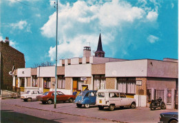 CPM - Avion 62  : Bureau De Poste ; Voiture Autos 2CV  Citroën  Renault 4L , Peugeot 204  Et Moto - Poste & Facteurs