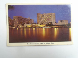 D196300  New Fontainbleau  Hotel  - On Miami Beach  -sent From Hollywood  Florida  1965 To Hungary - Miami Beach