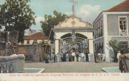 Sao Tome Guinea Arco Em Frente Empreza Nacional African Postcard - Sao Tomé E Principe