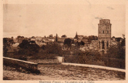 CHARROUX VUE GENERALE PRISE DE L'EGLISE TBE - Charroux