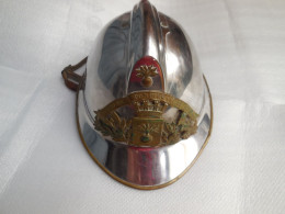 CASQUE SAPEURS POMPIERS COMMUNE DE MORTAGNE DU NORD (modèle 33?), Rare..REF2C.35 - Casques & Coiffures