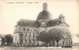 HAUTEFORT L'hospice - L'église - Hautefort