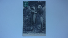 56  NOS PIOUPIOUS AU CAMP DE COETQUIDAM EN DEFAUT ARRIVEE DU FIANCE BRETON BRETAGNE COSTUME - Andere & Zonder Classificatie