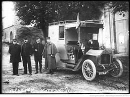 Voiture Radiologique Massiot équipée Pour La Radiologie, Service De Santé Militaire De L'armée - Petite Curie (Photo) - Automobiles