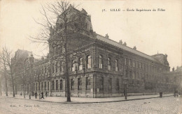 Lille * Rue * école Supérieure De Filles * Groupe Scolaire - Lille