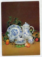 AK 142776 PORCELAIN / PORZELLAN ...  - Porzellan Meissen - Teile Aus Dem Serviceensemble Neuer Ausschnitt - Zwiebelmuste - Objets D'art