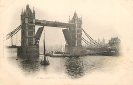 England London Tower Bridge Black And White Photo - River Thames