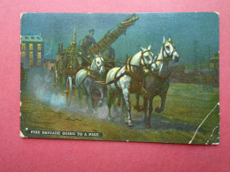 CPA   FIRE BRIGADE GOING TO A FIRE     VOYAGEE 1913 TIMBRE OTE - Sapeurs-Pompiers