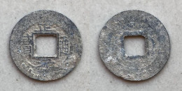 Ancient Annam Coin  Chinh Nguyen Thong Bao (zinc Coin) THE NGUYEN LORDS (1558-1778) Triangle Head Thong - Vietnam