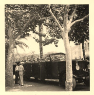 Autobus Ancien De Marque Type Modèle ? Autocar Car Bus * Photo Ancienne Années 30 * Blida Algérie * 6.2x6.2cm - Autobus & Pullman