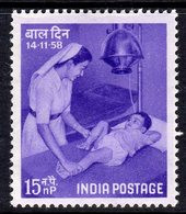 India 1958 Childrens' Day, Hinged Mint, SG 419 (D) - Ongebruikt
