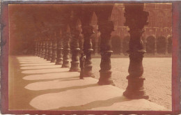 CPA - Intérieur D'une Eglise - Couloirs - Arcades - Ombres - Silhouette - Carte Postale Ancienne - Chiese E Cattedrali