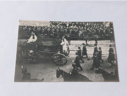 Cp Événements/ Funérailles De S.A.R. Le Comte De Flandre. Personnel De La Maison Du Comte. N°9 Lagaert - Funerali