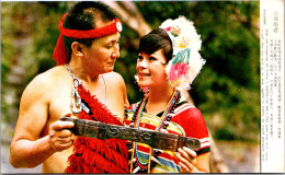 Taiwan Wedding Bride And Bridegroom Holding A Wedding Cup - Taiwan