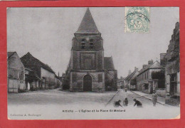 Oise - Attichy - L'Eglise Et La Place Saint Médard - Attichy