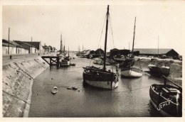 Ile De Noirmoutier * Le Port * Bateaux De Pêche - Noirmoutier