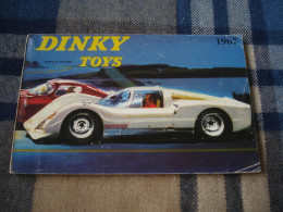 Catalogue Original DINKY TOYS 1967 - 1e édition - Voitures Miniatures - éd. Française - Catalogues & Prospectus