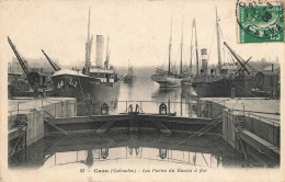 Caen * Les Portes Du Bassin à Flot * Bateau De Commerce Cargo SAINT ANDRE - Caen