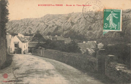 Rochefort En Terre * Route De L'entrée De La Vieille Ville - Rochefort En Terre