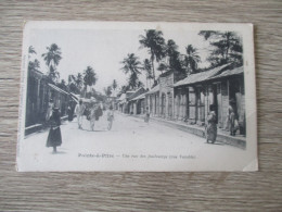 GUADELOUPE POINTE A PITRE UNE RUE DES FAUBOURGS ANIMEE - Pointe A Pitre