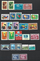Année 1961/62 Compléte Nation Unies  New York En Neuf * N 84/109 - Unused Stamps