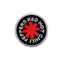 RED HOT CHILI PEPPERS PATCH ECUSSON Patch Thermocollant Sigle - Objets Dérivés