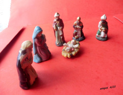 6 Santons De Créche De Noel - Santons