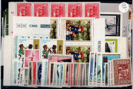 LOT OF 224 STAMPS MINT+USED +16 BLOCKS MI- 85 EURO VF!! - Collections (sans Albums)