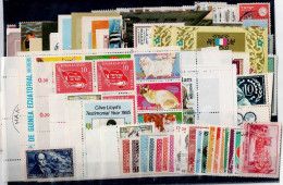 LOT OF 198 STAMPS MINT+USED+ 16 BLOCKS MI- 90 EURO VF!! - Collections (sans Albums)