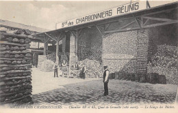 PARIS-75015- SOCIETE DES CHARBONNIERS REUNIS- CHANTIER 42 ET 45 QUAI DE GRENELLE CÔTE OUEST- LE SCIAGE DES BÛCHES - Paris (15)