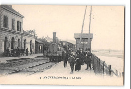 CPA 44 Mauves La Gare Et Le Train - Mauves-sur-Loire