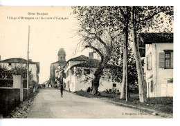 URRUGNE VILLAGE SUR LA ROUTE D'ESPAGNE - Urrugne